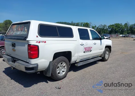 2017 Chevrolet Silverado 1500 1Lt z USA, uszkodzony, nr VIN 3GCUKREC2HG515785